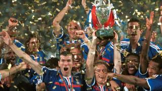 法国获得欧洲足球锦标赛冠军分别是哪两年