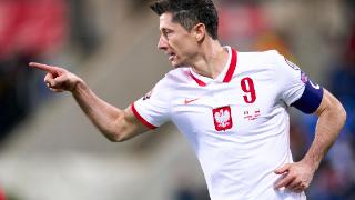 世预赛-莱万双响+被动助攻 2021砍下62球 波兰4-1