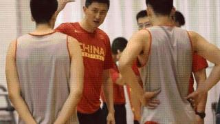 中日男篮对决，日本主帅早有准备，要用快节奏限制中国男篮高大壮