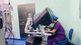 潍坊市人民医院完成潍坊地区首例妇科达芬奇机器人手术