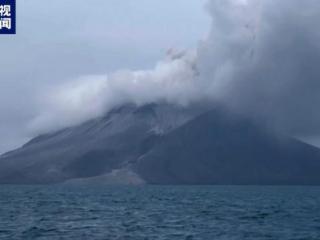 印尼鲁昂火山喷发 附近多地受到影响