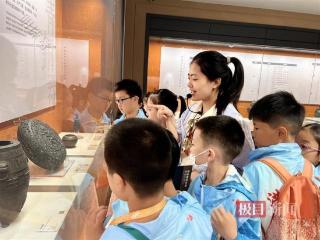 “第二课堂”在高校，武汉“洪孩子”走读大学之城