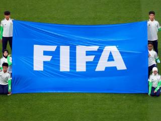 队报：FIFA考虑同意授权联赛在本土以外踢比赛