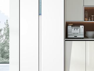 海尔推出622升双开门冰箱，支持全自动制冰