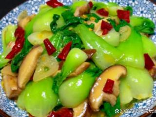 上海青，又称为上海白菜，炒上海青，做法简单，营养美味