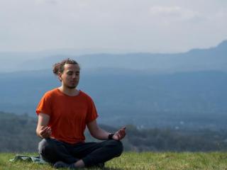 瑜伽与冥想如何结合，以达到身心平衡？你有过这样的体验吗？