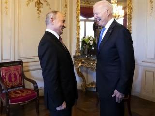 普京收获2条好消息，欧盟给俄罗斯送“大礼”，美国阴谋彻底失败