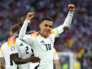 21岁124天！穆西亚拉刷新德国队欧洲杯淘汰赛最年轻进球纪录