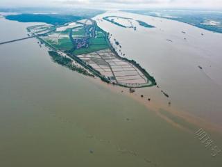 鄱阳湖今年首次超警戒水位2米
