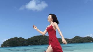 秦岚的夏季穿搭小技巧，你get了吗