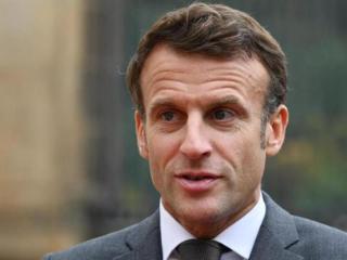 巴黎市长指责马克龙制造法国社会分裂