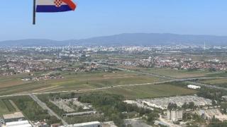 终于回家啦！时隔八个月，“打工人”什科里奇回到祖国克罗地亚