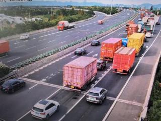 受台风影响，宁波部分路段迎来大流量