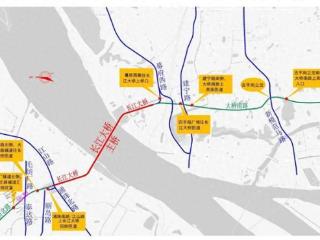 关于在部分过江桥梁隧道、城市隧道设置管控设施的通告