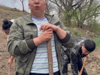 东北雨姐一夜掉粉十万！评论区沦陷删都删不过来，频繁翻车惹争议