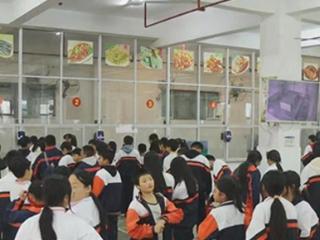 衡阳县实验学校严格规范校园餐饮管理