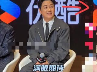 潘粤明与尹姝贻同台宣传新剧，甜蜜互动引发网友热议