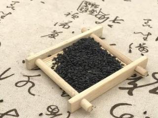 高血压的“天敌”，每天吃两口