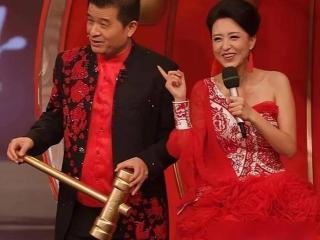 央视美女主持张蕾，缘何嫁给50多岁男士？