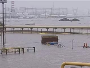 阿根廷布兰卡港市暴风雨灾害死亡人数升至15人