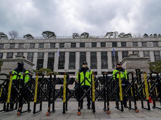 韩国部分遭弹劾官员已复职 尹锡悦弹劾案判决结果或下周出炉