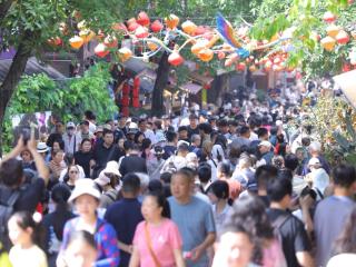 数字科技赋能文化表达，十八梯如何保持五一期间“高流量体质”