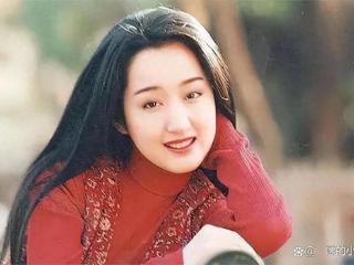 53岁杨钰莹不结婚不生娃，在深圳豪宅独居，单身女人的顶级快乐