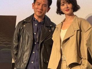 与冯绍峰离婚后，在与男子遛娃的赵丽颖身上，看到内娱的人情世故