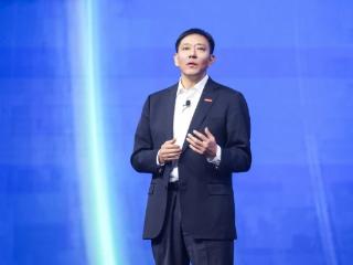 联想刘军：未来每家企业都会有一支 “硅基战队”