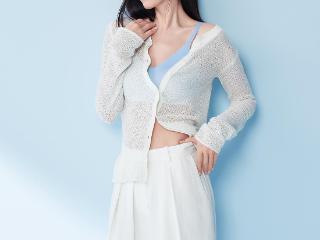 孙艺珍拍内衣广告美得像教科书：无破绽的气质，展现自律女神的样子