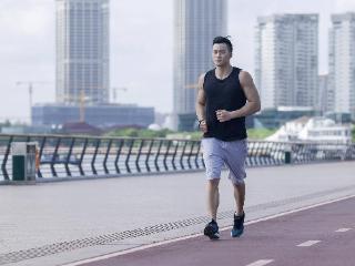 不知道买哪款智能手表？了解一下旗舰款：览邦Watch Ultra深度评测