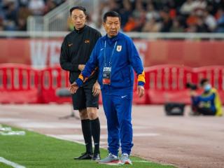媒体人：崔康熙暂时不会下课，至少对浙江继续由他带领备战和指挥