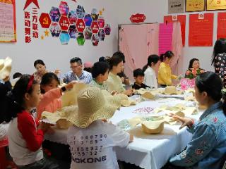 感恩母爱 共育未来