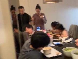 15岁杨阳洋首度独自出游，妈妈的叮咛背后藏着无限爱与担忧