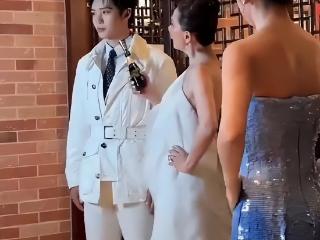 红毯上荣登C位的于适，李冰冰与刘嘉玲争宠的背后藏着什么秘密？