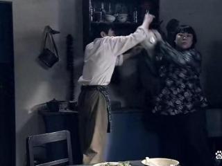 55岁李菁菁患乳腺癌身体大变样，目前与家人居于北京别墅