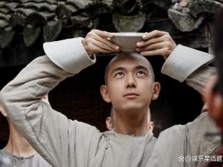 内娱谁敢接李现这样的造型？《人生若如初见》颠覆性造型引爆话题