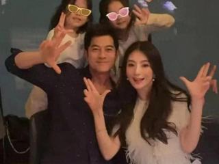 郭富城方媛甜蜜现身婚宴 八年婚姻见证不老爱情