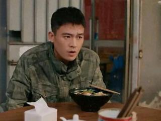 刑警的日子落幕：热血与温情交织的守护者故事