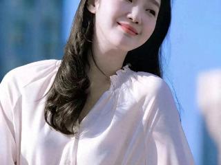 中韩文化交融的银幕精灵：金高银如何用笑容征服亚洲