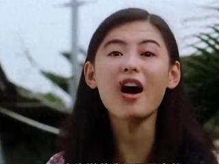 张柏芝带仨儿子现身，谢霆锋演唱会变“家长会”，网友：人生赢家