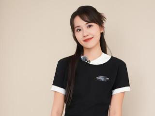 房琪《乘风2025》形象崩塌，谨慎如兔引发热议
