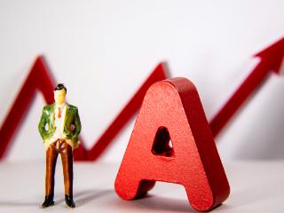 清盘提示 | 中海海誉混合型基金规模持续缩水，面临清盘风险