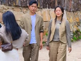 18年恩爱夫妻王一楠高鑫：花园剪发藏不住的烟火情长