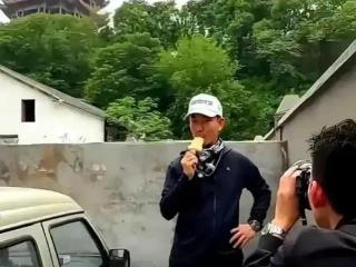 任贤齐修缮老家祖宅，故乡情怀引发深思，家是心灵的港湾！