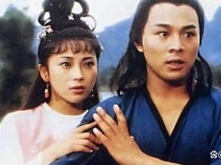 李连杰晒女儿检查眼睛，曾经留守儿童逆袭成医生，父女和解暖人心