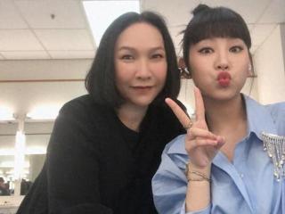 炎明熹恩师铺平李嘉欣港姐豪门路？TVB猛人大爆最美港姐夺冠秘闻