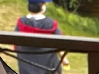 赵丽颖隐婚风波升级！带子郊游被偶遇，身边男子疑是赵德胤！