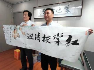 张传斌巧创诗意书画，赠给扬州黄珏老鹅非遗传承人邓永军