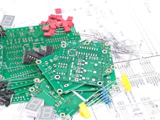 造物数科：PCB设计制造专家，全流程定制化解决方案